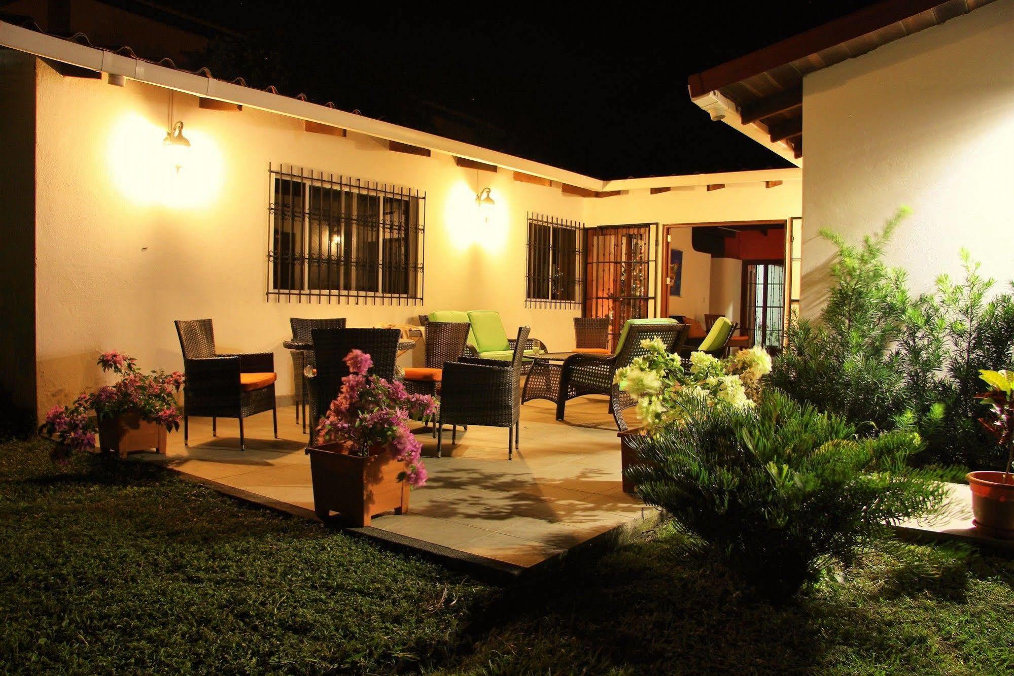 El Mirador Suites Managua Buitenkant foto