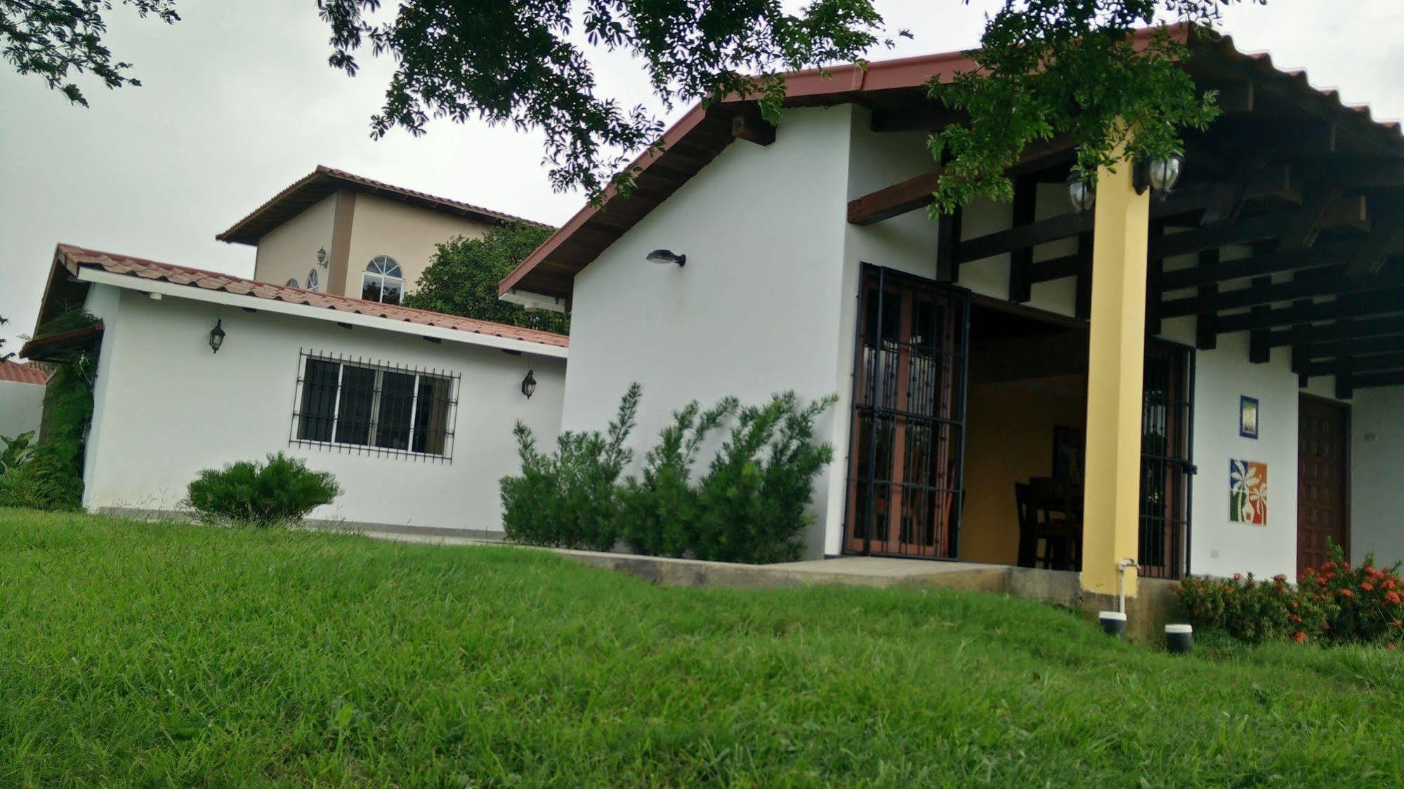 El Mirador Suites Managua Buitenkant foto